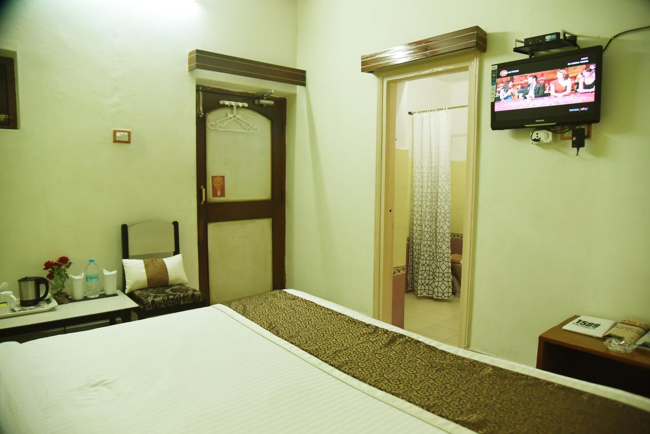 Hotel Rnb Select Vijay Delux Sultānpur Zewnętrze zdjęcie